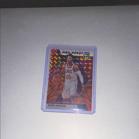 Darius Garland Rookie Card - Picture 1 of 2